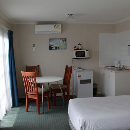 Asure Camelot Arms Motor Lodge Auckland Habitación foto